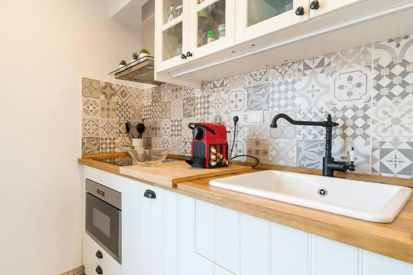 Beautiful apartment stylish village house @ Center Cadaqués
