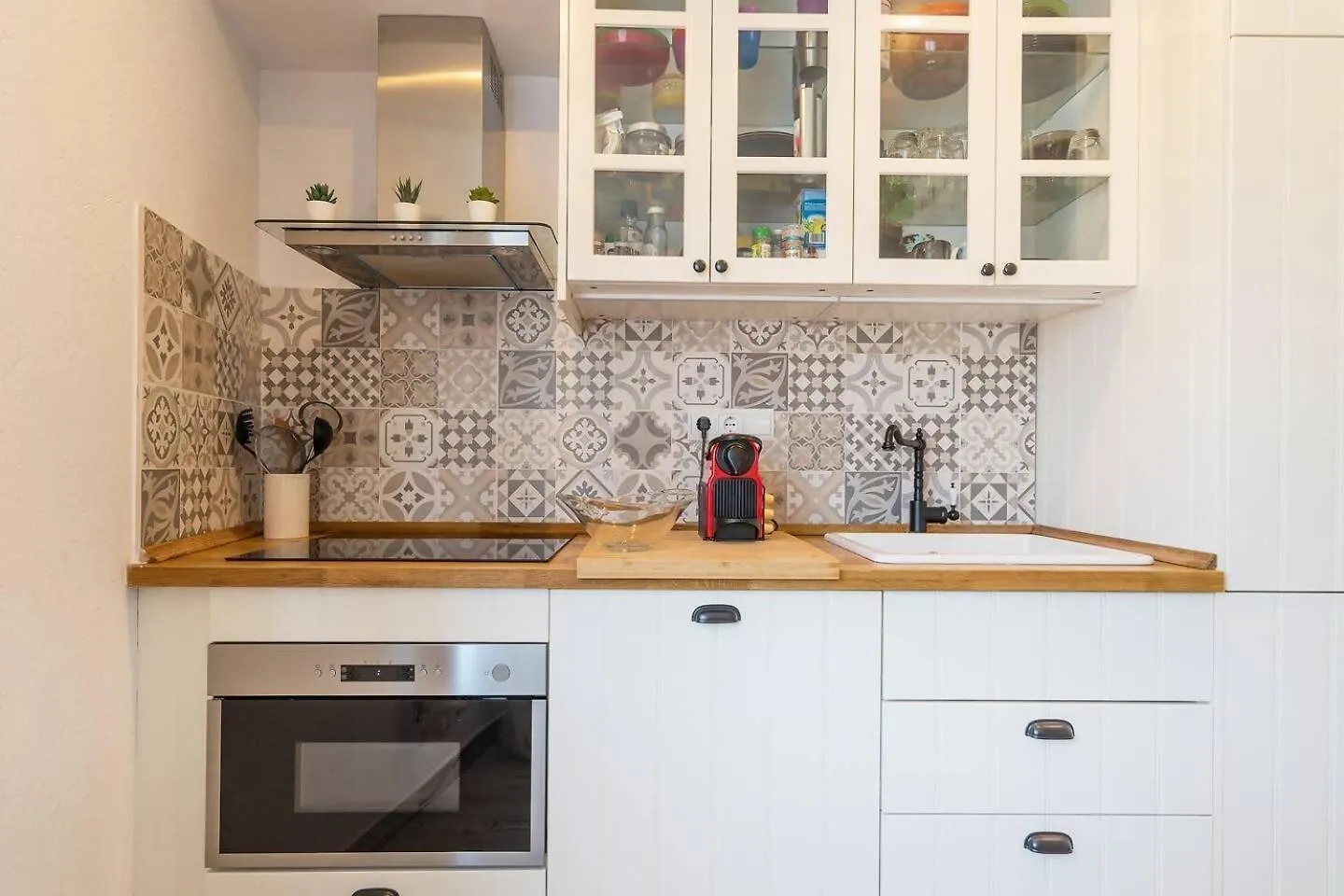 Beautiful apartment stylish village house @ Center Cadaqués